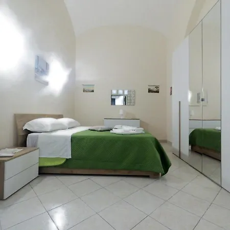 Casa Vacanze Nonna Luisella Naples Extérieur photo